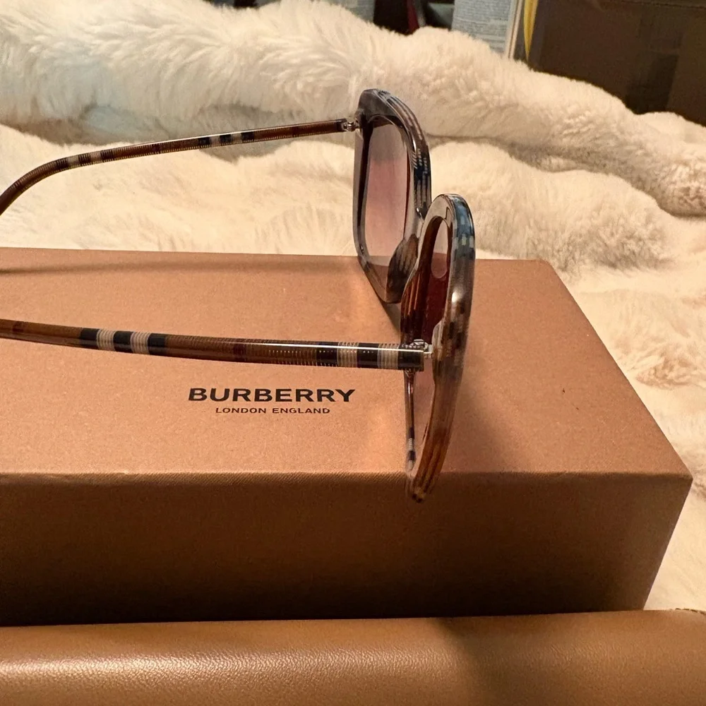 stylish burberry